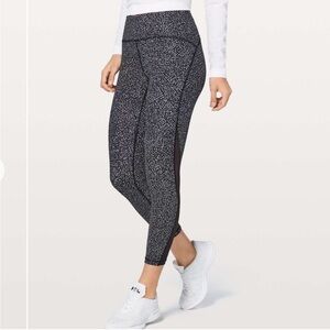 Lululemon Train Times High Rise 7/8 Pant 25" Night View White / Black size 2